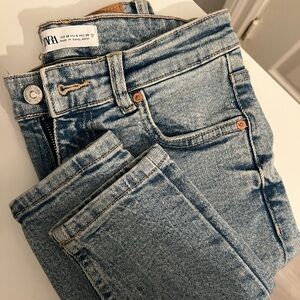 Zara Women's high waisted skinny jeans